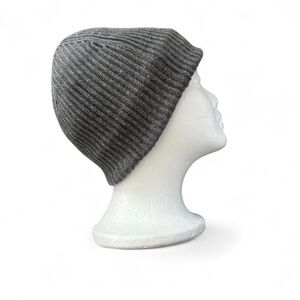 Carbon 2 Cobalt grey knitted beanie